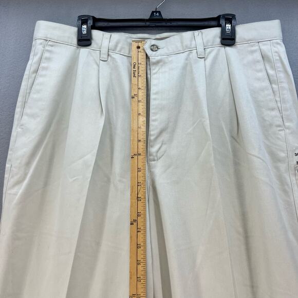 NWT Dockers Khaki Pants Men's 38X32 Classic Fit Pleated Front No Wrinkle Twill - Picture 5 of 16